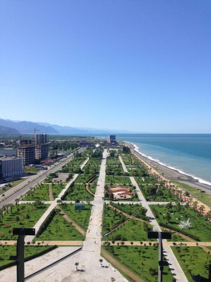 Coast Batumi Apart Hotel Exterior foto