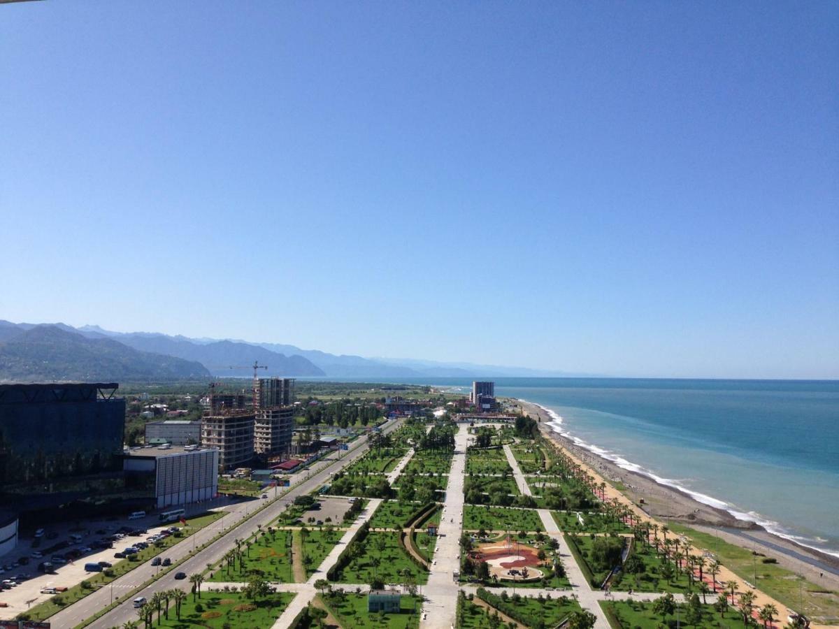Coast Batumi Apart Hotel Exterior foto